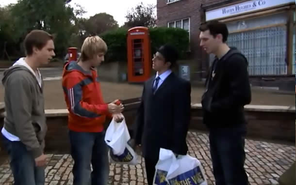 The Inbetweeners – Bunk Off